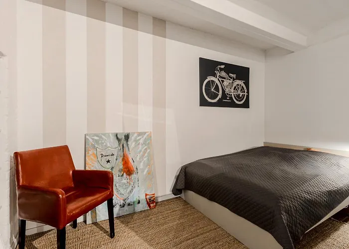 Stadtnahe&ruhig Gelegen, Fußläufig Zur Alster Apartment *